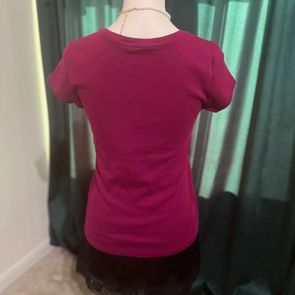 Liz Claiborne Deep Wine Short Sleeve Tee - Picture 4 of 6